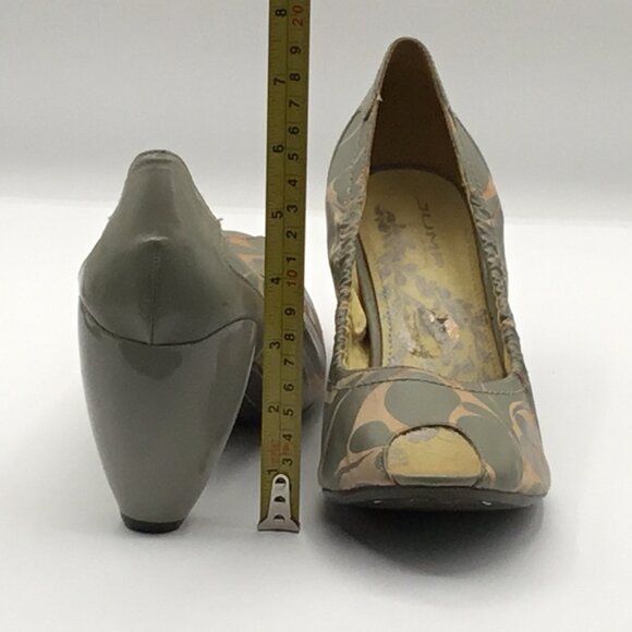 JUMP for the People Shoe - Picture 3 of 6